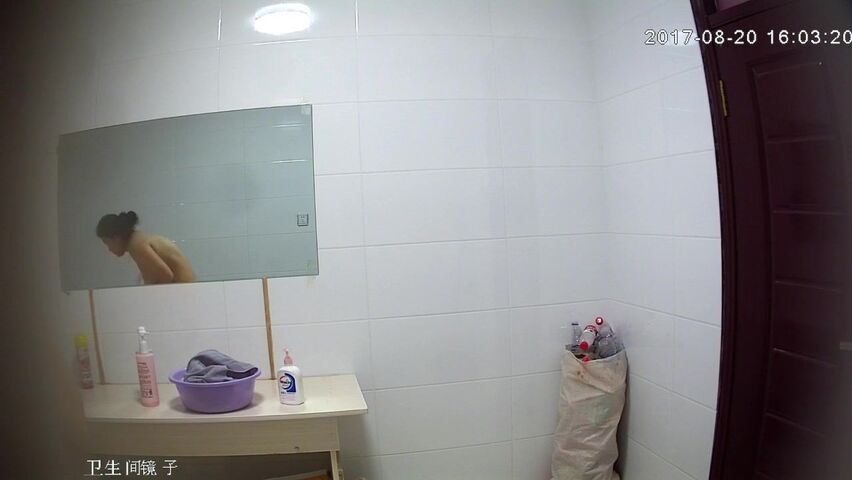 私人小旅馆女子公共卫生间镜子高清TP住客洗澡 刷牙等日常2