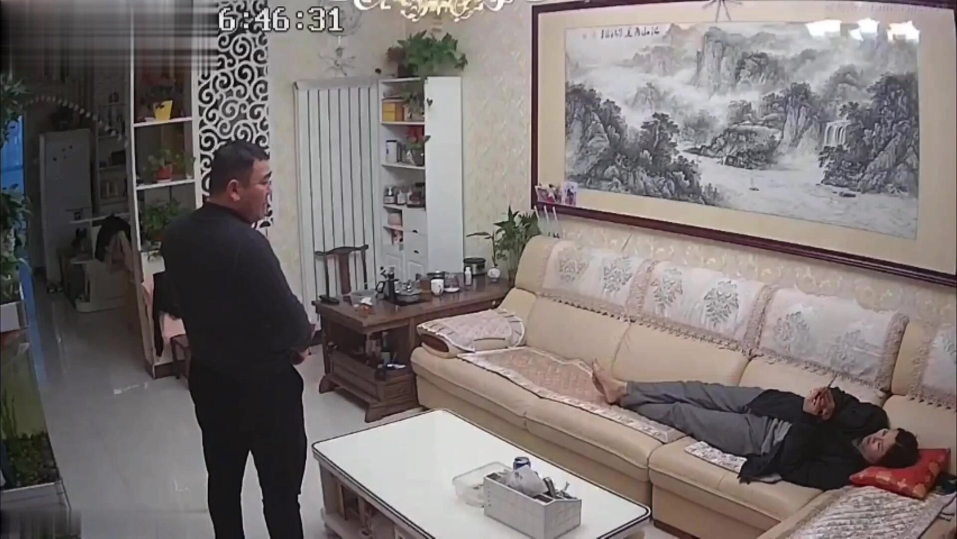 前段时间很火的山东淄博-杨金光性侵儿媳门事 儿子敲锣当街骂爹，未流出过的50分钟有声完整版