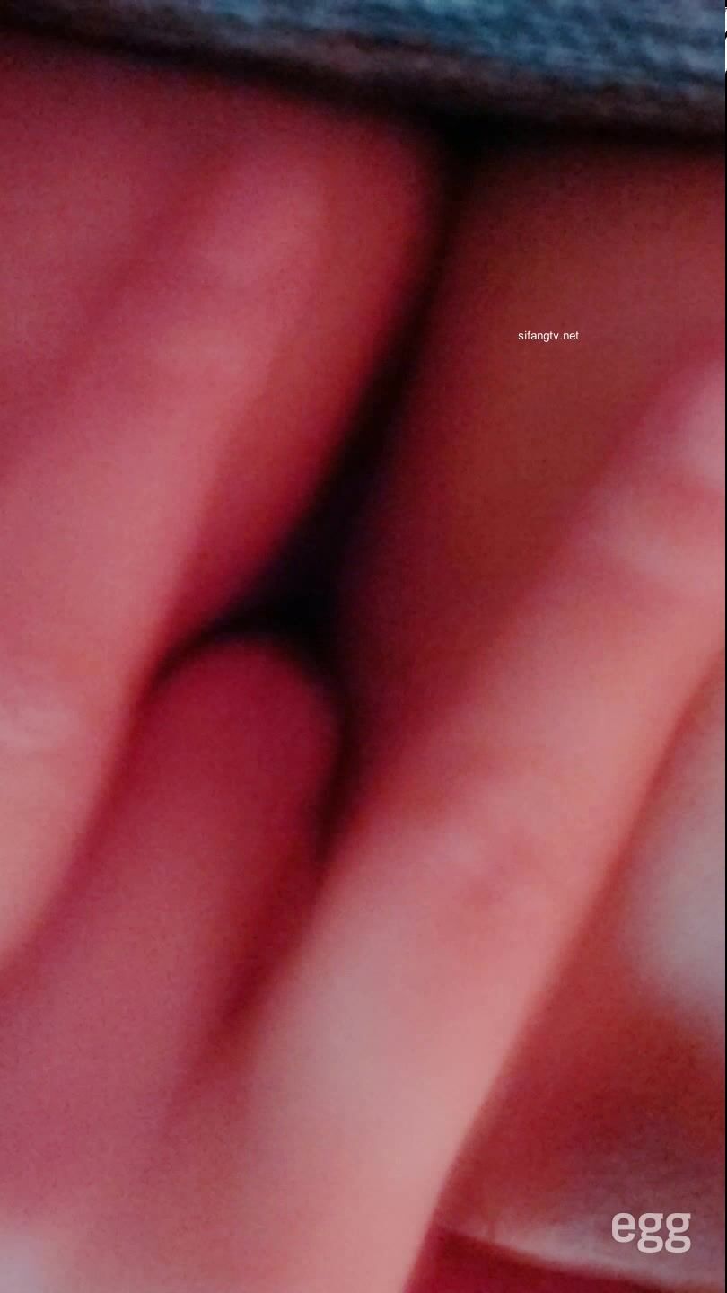 方芬《果条大礼包》重磅来袭好多高颜值小姐姐还不起债务各种美鲍新鲜出炉