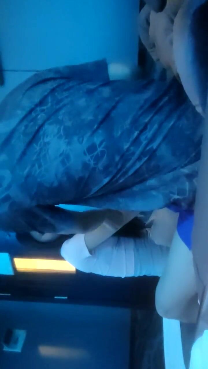 【凯迪拉克】正规足浴店勾搭5位女技师~口爆~毒龙~打飞机 身材都很好 (5)