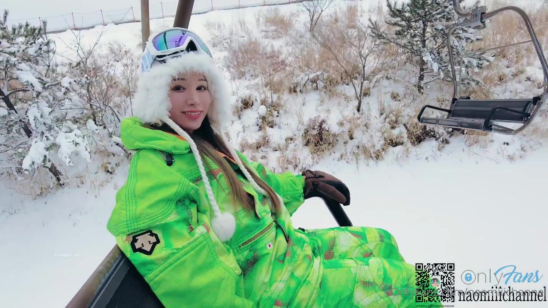 1.27滑雪场