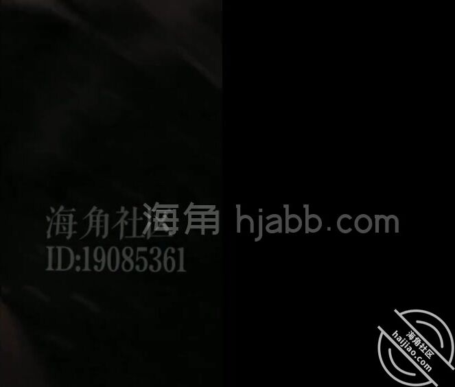 《姐弟乱伦》姐姐刚开始还是觉得有点不好意思当我埋下头慢慢的给姐姐舔出水后姐姐也就进入了状态玩了69式 (2)